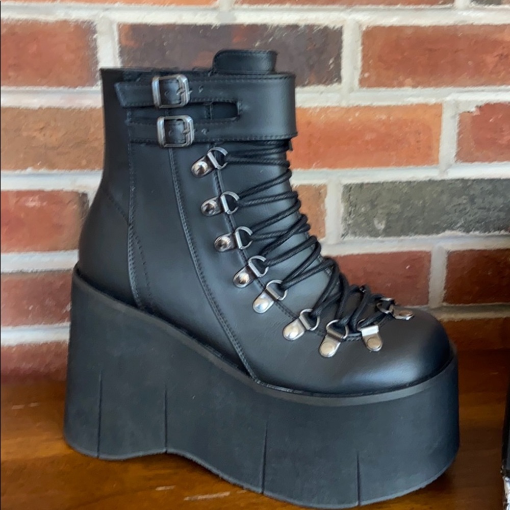 Demonia KERA 21/bvl NWT